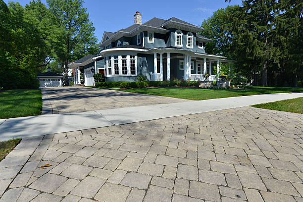 Best Residential driveway pavers in Tonka Bay, MN